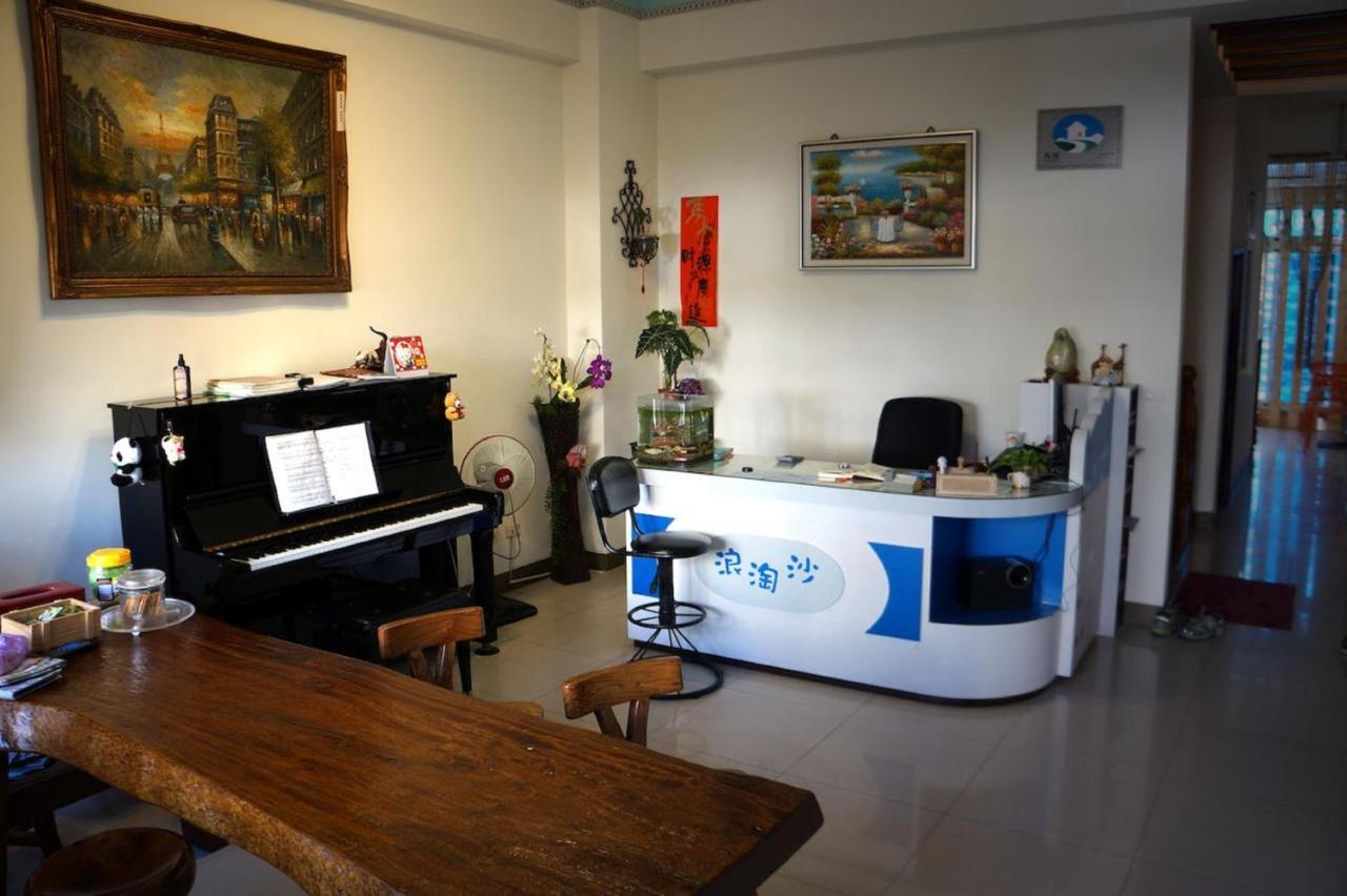 Hl Sea Homestay Hualien Buitenkant foto